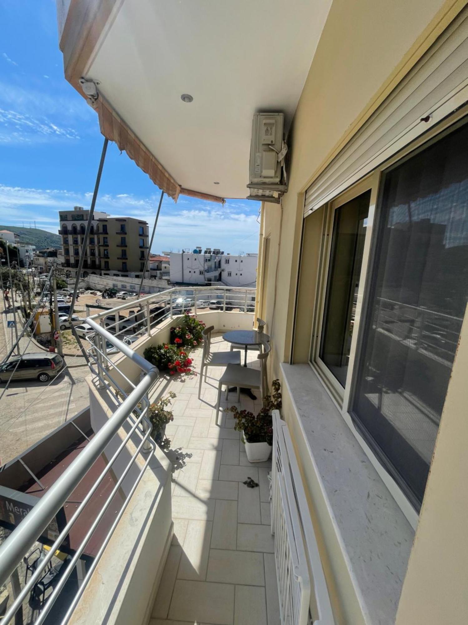Ioanian Blue Apartament Himare Bagian luar foto