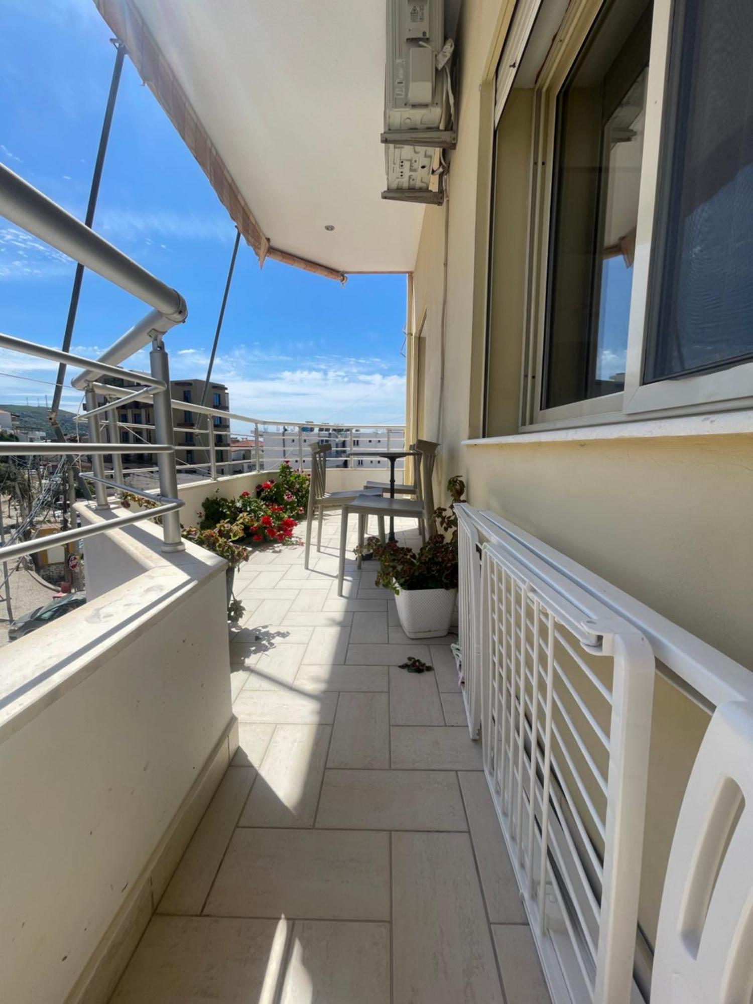 Ioanian Blue Apartament Himare Bagian luar foto
